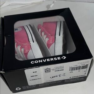 All Star Converse size 1 new with out tag